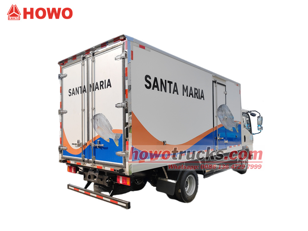 HOWO 4x2 5tons frozen seafood truck HOWO 4x2 5tons frozen seafood truck