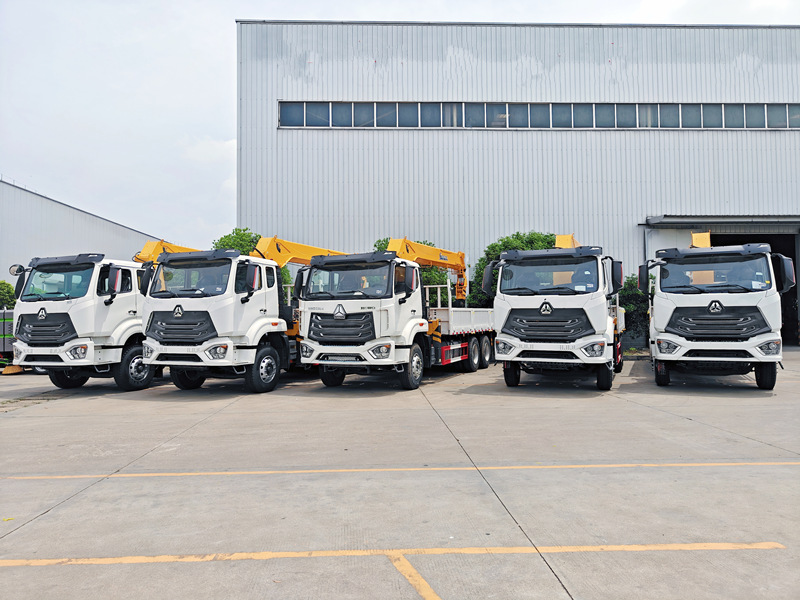 Howo crane truck