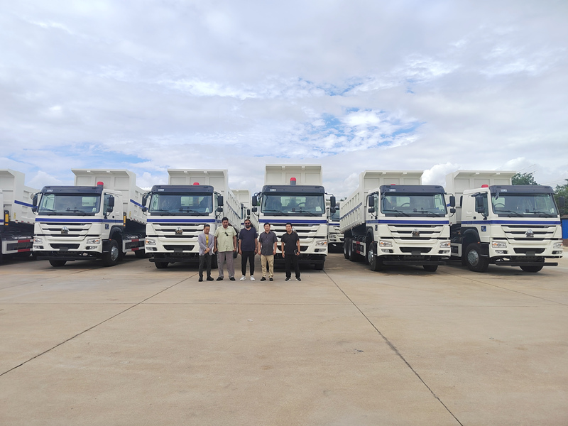 Howo heavy duty dumper truck