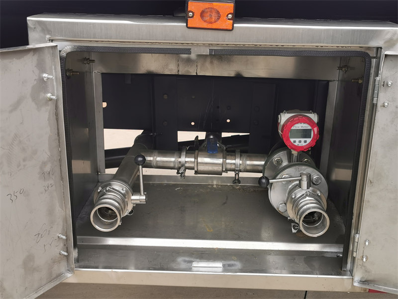 HOWO potable water tanker truck HOWO potable water tanker truck