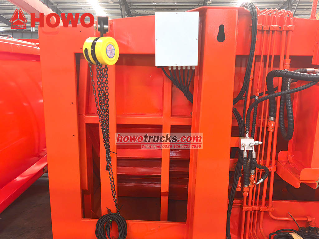 Rear Loder Compactor Body