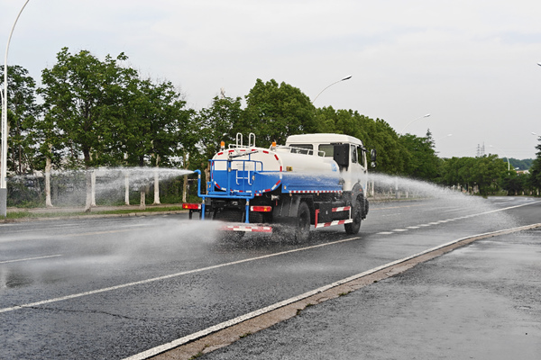 Rear water spraying for dust suppression