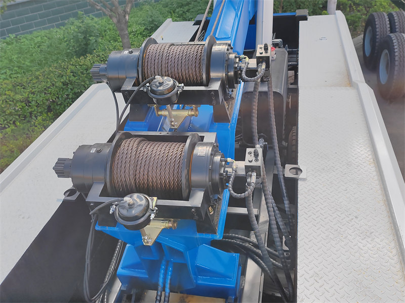 HOWO 8×4 recovery truck for sale HOWO 8×4 recovery truck for sale