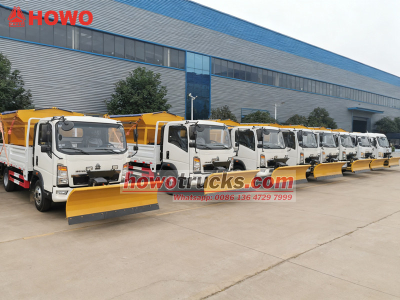 Howo 4000L Snow Sweeper Truck