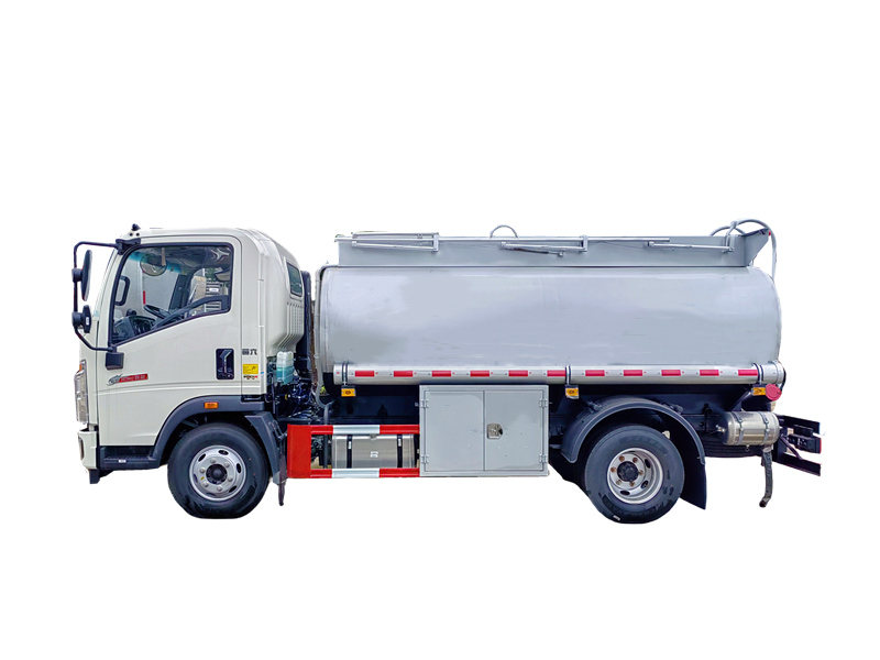 Howo light fuel tanker truck Howo light fuel tanker truck