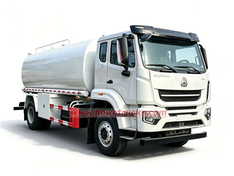 HOWO M7 4x2 water truck HOWO M7 4x2 water truck